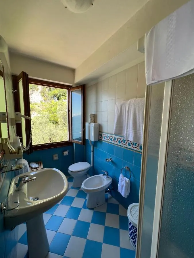 ***  Hotel Locanda Ruscello Garni Limone sul Garda Italy